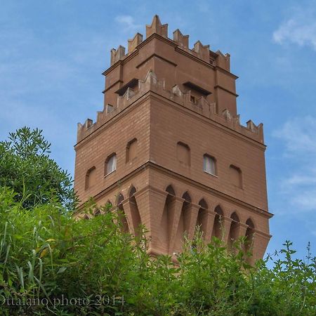 مبيت وإفطار نابولي La Torre Di Ro المظهر الخارجي الصورة
