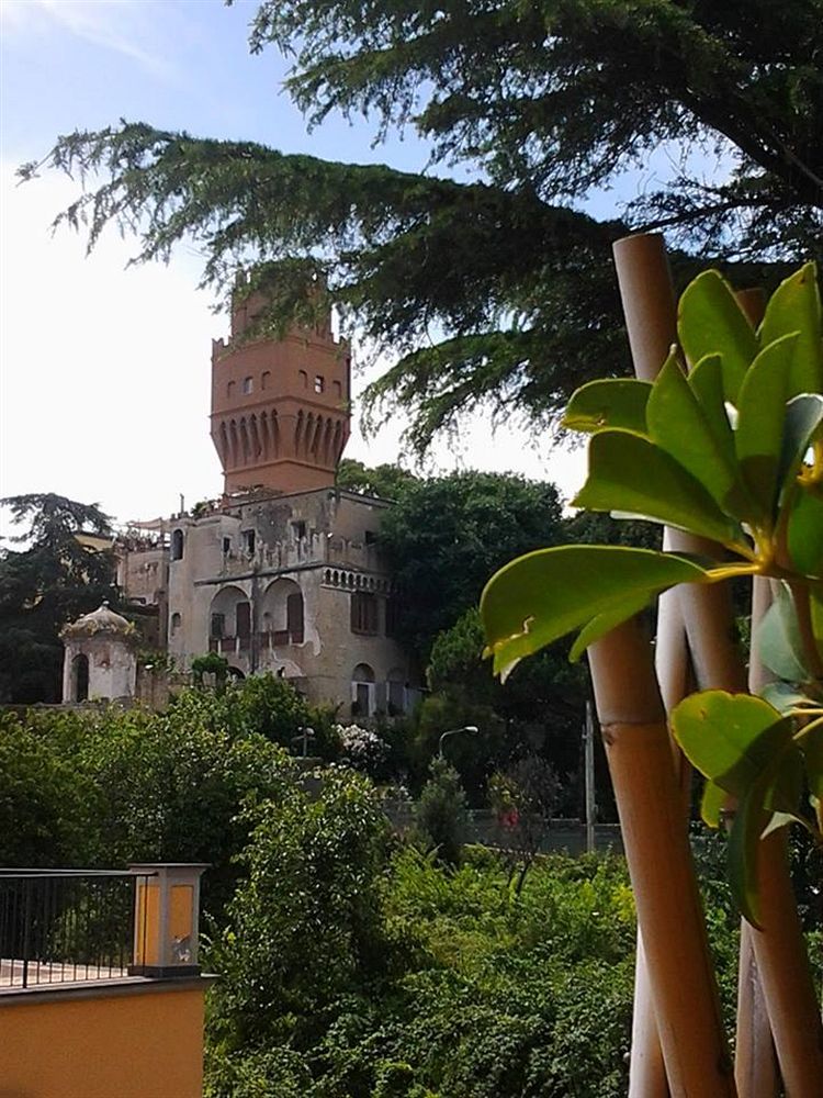 مبيت وإفطار نابولي La Torre Di Ro المظهر الخارجي الصورة